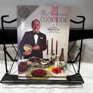 William D Orr First Gentlemans Cookbook NE 1989 White Good Softcover Vintage 80s